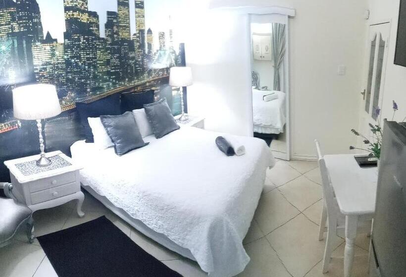 سوییت لوکس, Casa Angelo