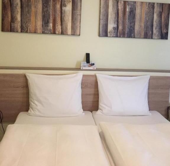Номер Стандарт Трехместный, Motel De Winter   Motel   Apartmenthaus   Monteurzimmer