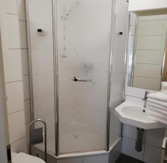 Standard Kolmen Hengen Huone, Motel De Winter Motel Apartmenthaus Monteurzimmer