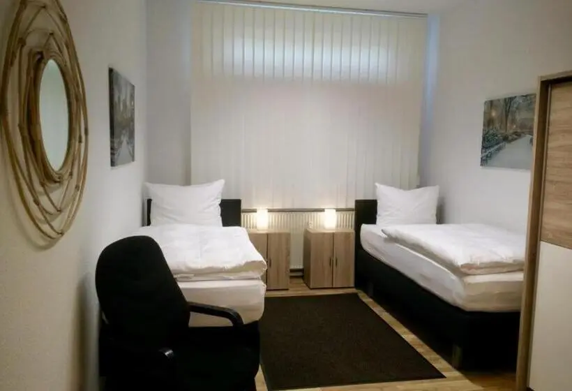 Huoneisto 1 Makuuhuone Pohjakerros, Motel De Winter Motel Apartmenthaus Monteurzimmer