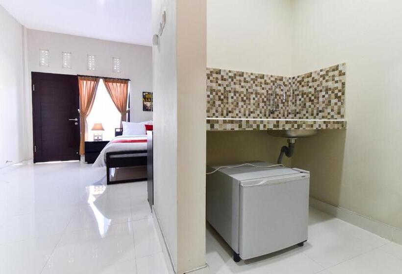 标准间, Reddoorz Plus Near Jalan Imam Bonjol Denpasar