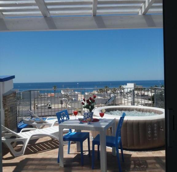 Studio Standard, Riflesso Sul Mare