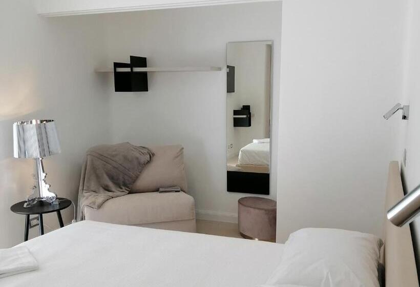 اتاق پرمیوم, Bari 102