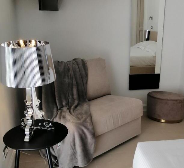 اتاق پرمیوم, Bari 102