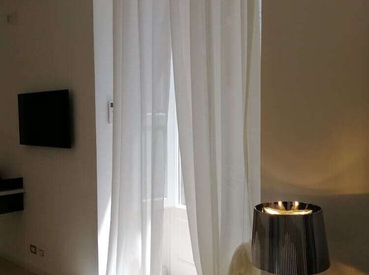 اتاق لوکس, Bari 102