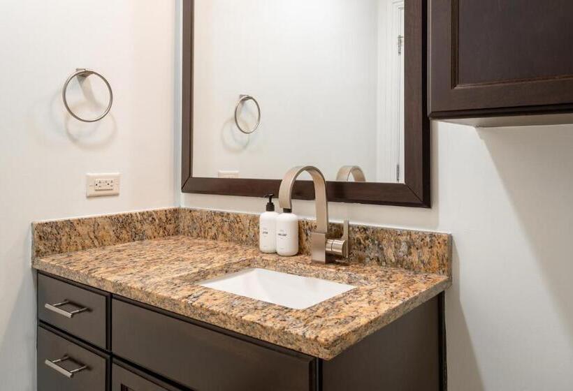 スタンダードスタジオ, Kasa Lady Bird Lake Austin