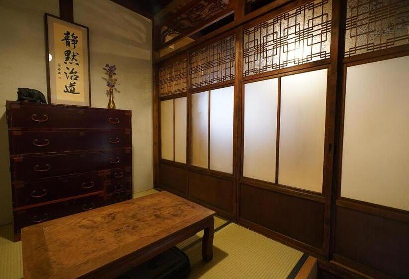 Четырехместный Номер Стандарт, Uji Tea Inn