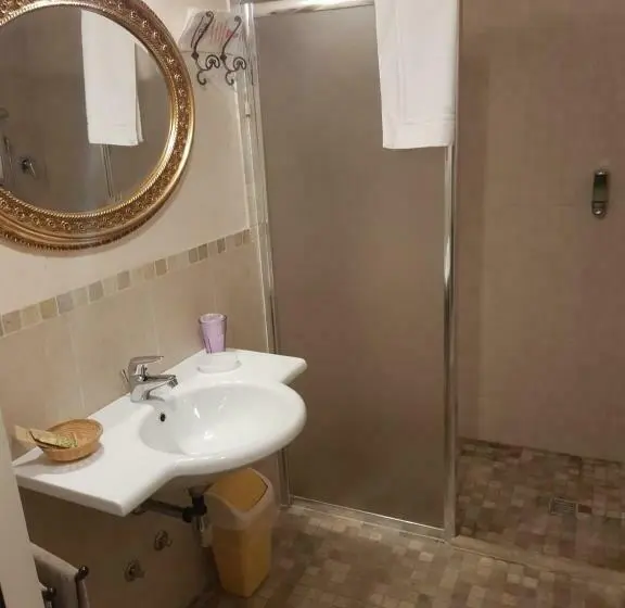 اتاق استاندارد با تخت بزرگ, Agriturismo San Michele