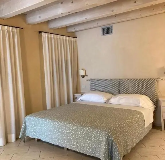 اتاق لوکس, Agriturismo San Michele