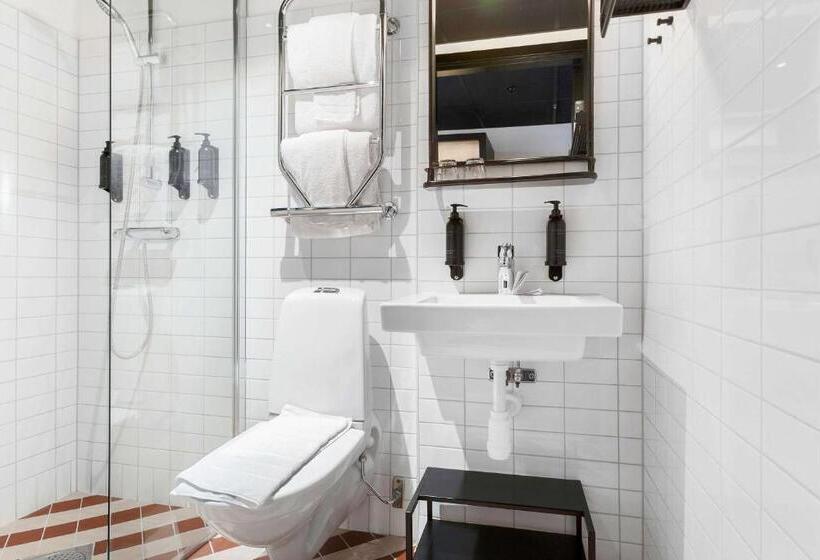 חדר סטנדרט, Gio; Bw Signature Collection