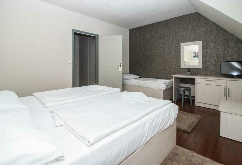 スタンダードトリプルルーム, Szalajka Fogadó és étterem