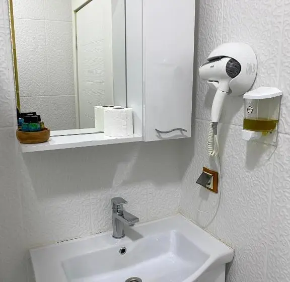 اتاق لوکس چهار تخته, Kadifeli Konak Hotel & Bungalow