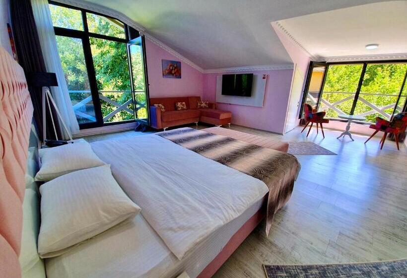 غرفة ديلوكس رباعية, Kadifeli Konak Hotel & Bungalow