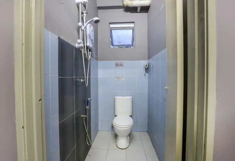 スタンダードトリプルルーム, Spot On 89751 Bed Station Guest House