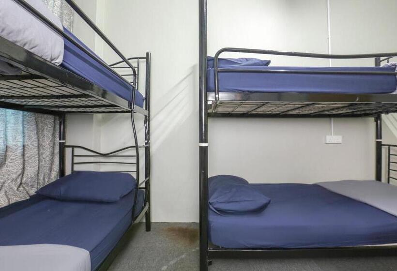 اتاق خانوادگی, Spot On 89751 Bed Station Guest House   Hostel