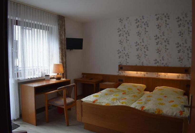 Номер Стандарт с Балконом, Pension Haus Am Waldesrand