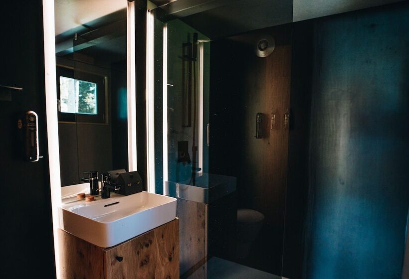 کلبه ییلاقی دلوکس یک خوابه, Luxury Glamping Chocolate Village