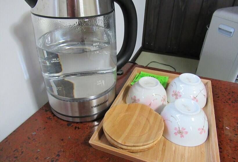 חדר משפחתי, Aki Kokubunji Shukubou