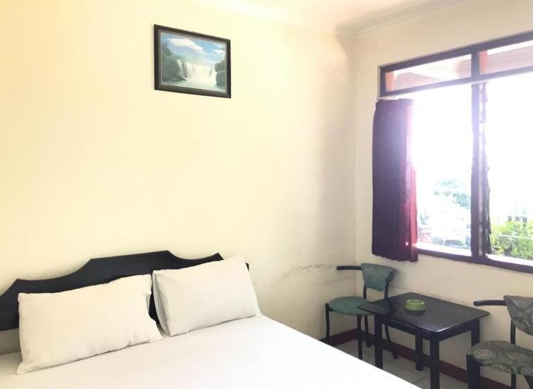 Standardrum, Lie Mas Prigen Pasuruan Mitra Reddoorz