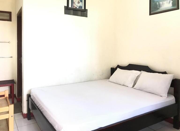 Standardrum, Lie Mas Prigen Pasuruan Mitra Reddoorz