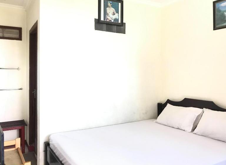 Standardrum, Lie Mas Prigen Pasuruan Mitra Reddoorz