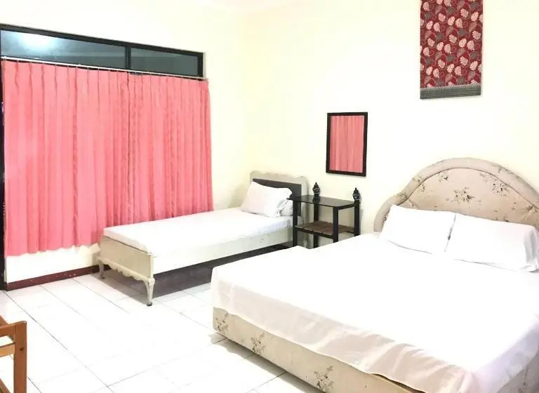 Perhesviitti, Lie Mas Prigen Pasuruan Mitra Reddoorz