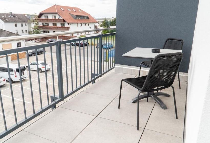 Номер Стандарт, Schlafplatz