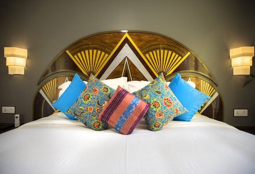 غرفة سوبيريور, Old Cinema