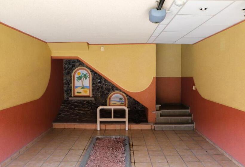 غرفة قياسية مزوَّدة بتراس, Motel Caribe