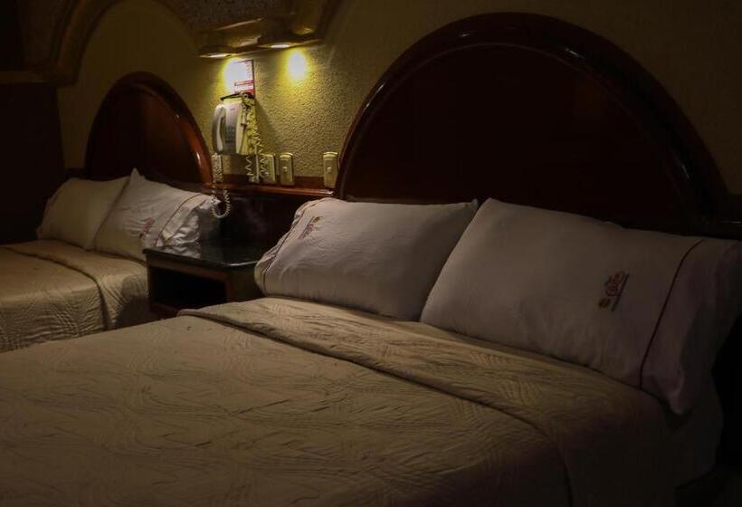 غرفة قياسية مزوَّدة بتراس, Motel Caribe