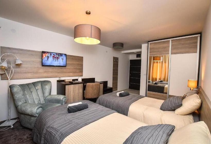 Номер Deluxe Вид на Город, Miido Apartments