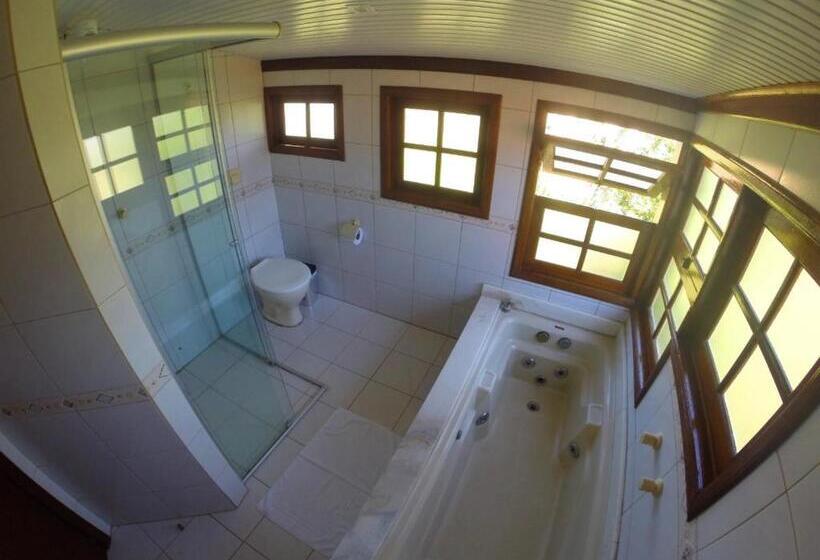 جناح ديلوكس, Pousada Halliny Do Rosa