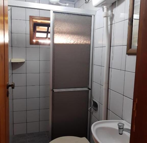 수피리어 트리플 룸, Pousada Halliny Do Rosa