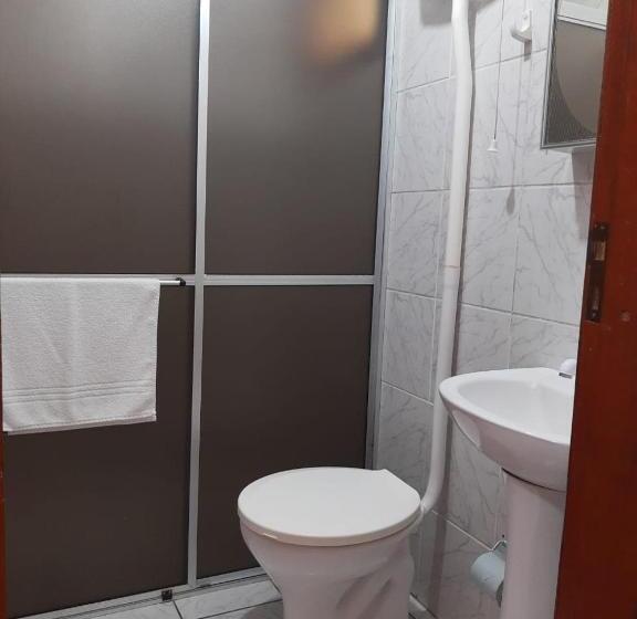 디럭스 룸, Pousada Halliny Do Rosa