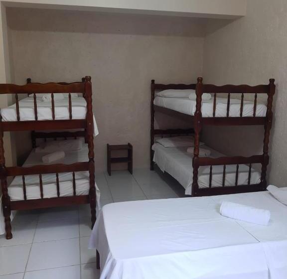 패밀리 룸, Pousada Halliny Do Rosa