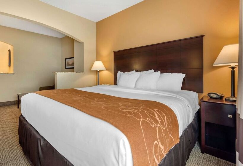 סוויטה, Comfort Suites Near Route 66