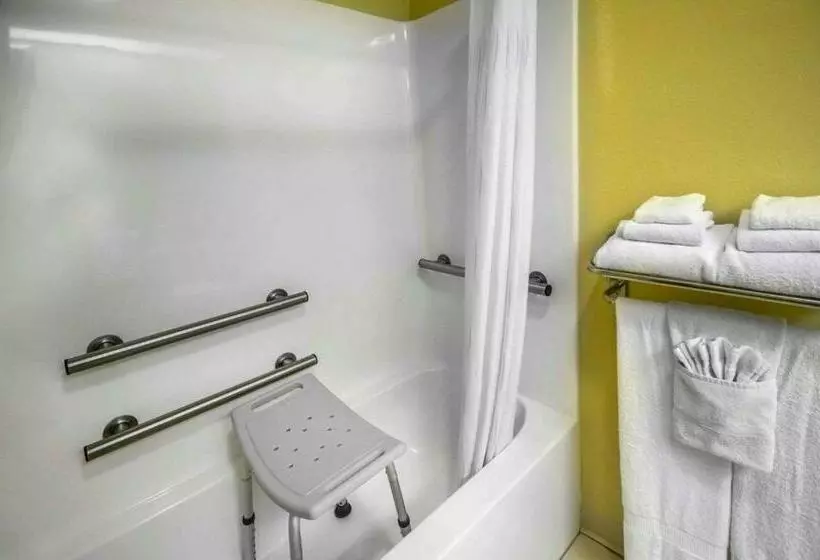スイート, Comfort Suites Prestonsburg West