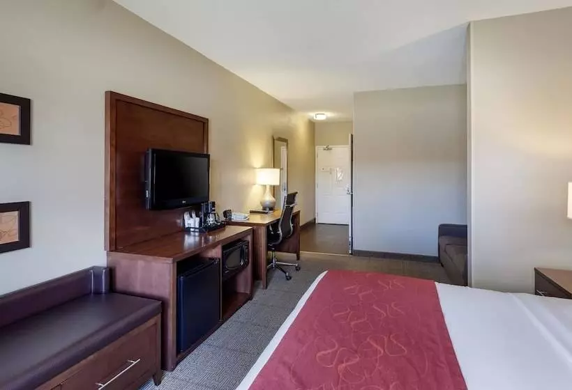スイート, Comfort Suites Lincoln North