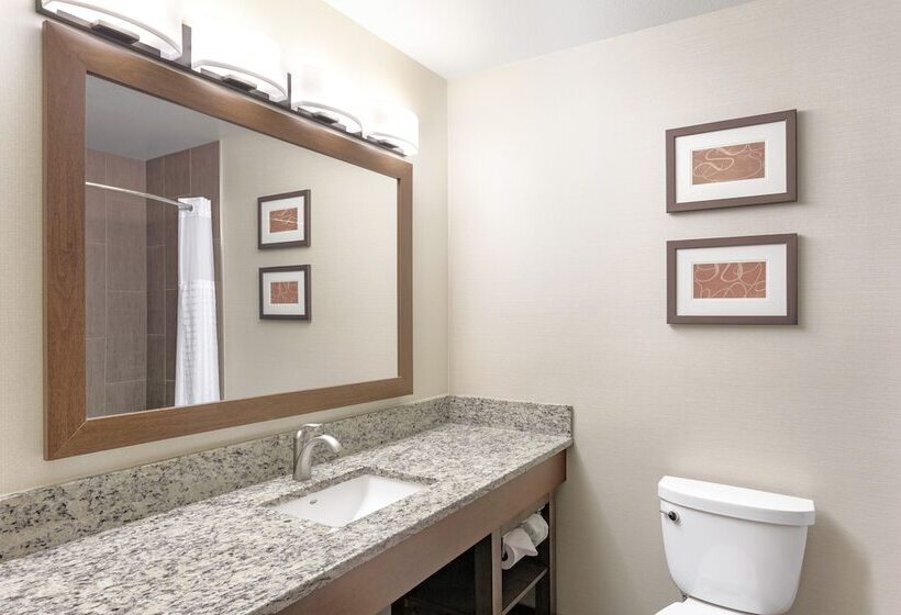 スイート, Comfort Suites Yakima