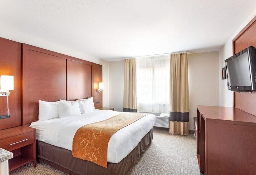 جناح, Comfort Suites Yakima