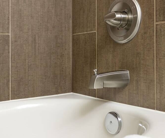 身障者適用スイートルーム, Comfort Suites Yakima