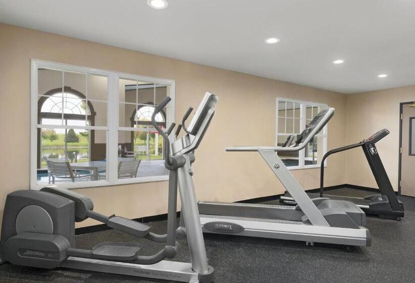 带大床的标准间, Country Inn & Suites By Radisson, Ankeny, Ia