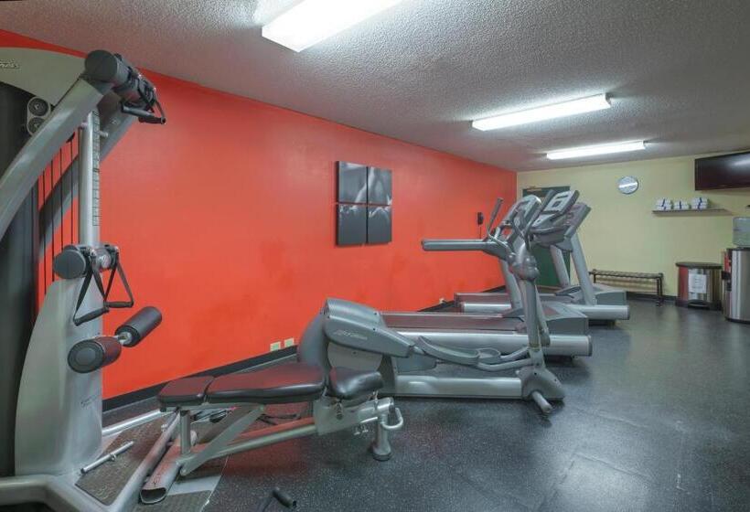 Люкс Премиум, Country Inn & Suites By Radisson, Waterloo, Ia