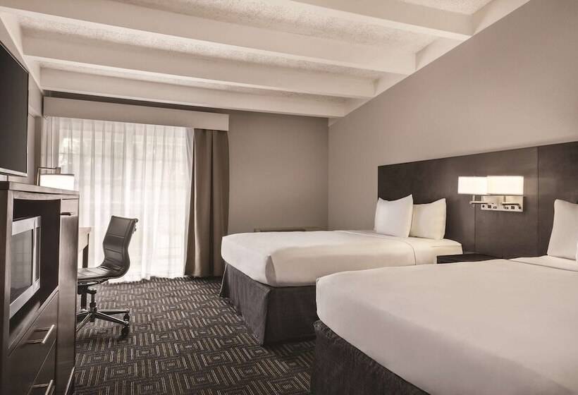 Номер Стандарт Адаптированный для Инвалидов, Country Inn & Suites By Radisson, Woodbury, Mn