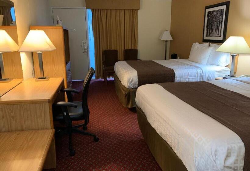 Номер Стандарт, Red Carpet Inn & Suites Ebensburg
