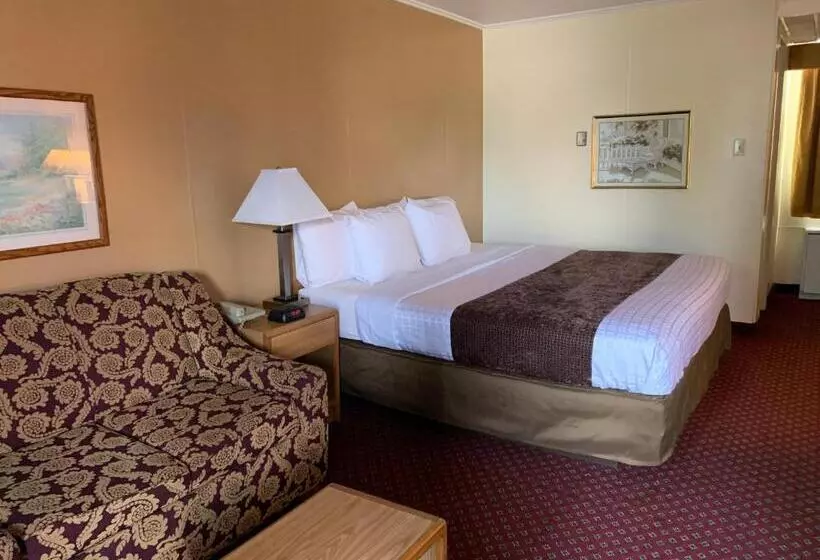 キングサイズベッドのスタンダードルーム, Red Carpet Inn & Suites Ebensburg