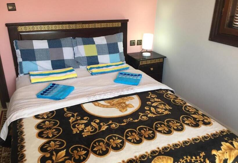 اتاق استاندارد با چشمانداز باغ, Tanja Lucia Hostel