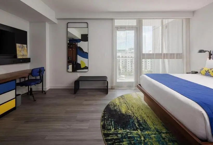 キングサイズベッドのスイートルーム, Indigo Miami Brickell By Ihg