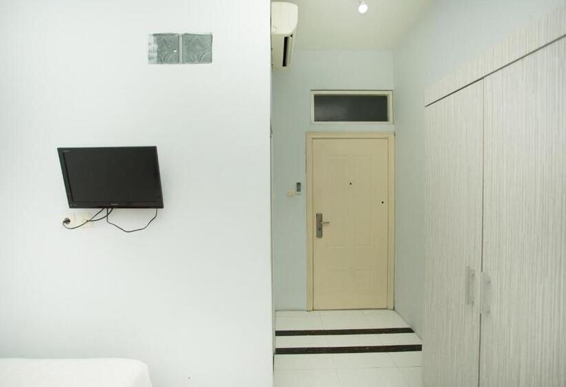 اتاق استاندارد یک نفره, Oyo 850 Lapan Lapan