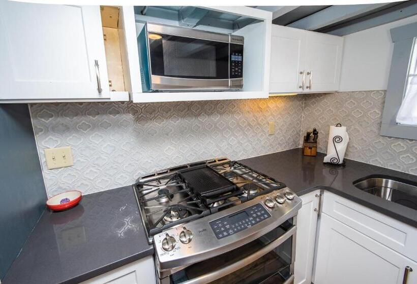 غرفة قياسية, Tiny House Leadville